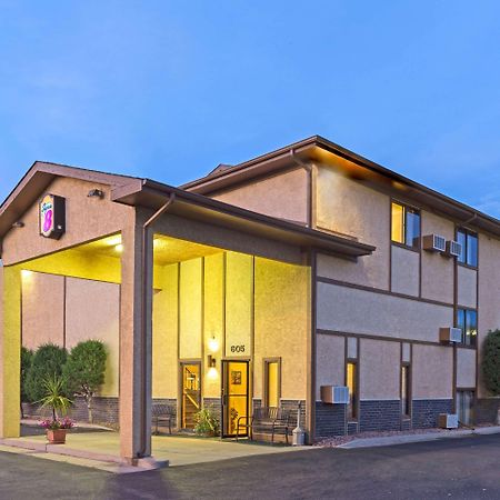 Cimarron Hills Super 8 By Wyndham Colorado Springs Peterson Space Force מראה חיצוני תמונה